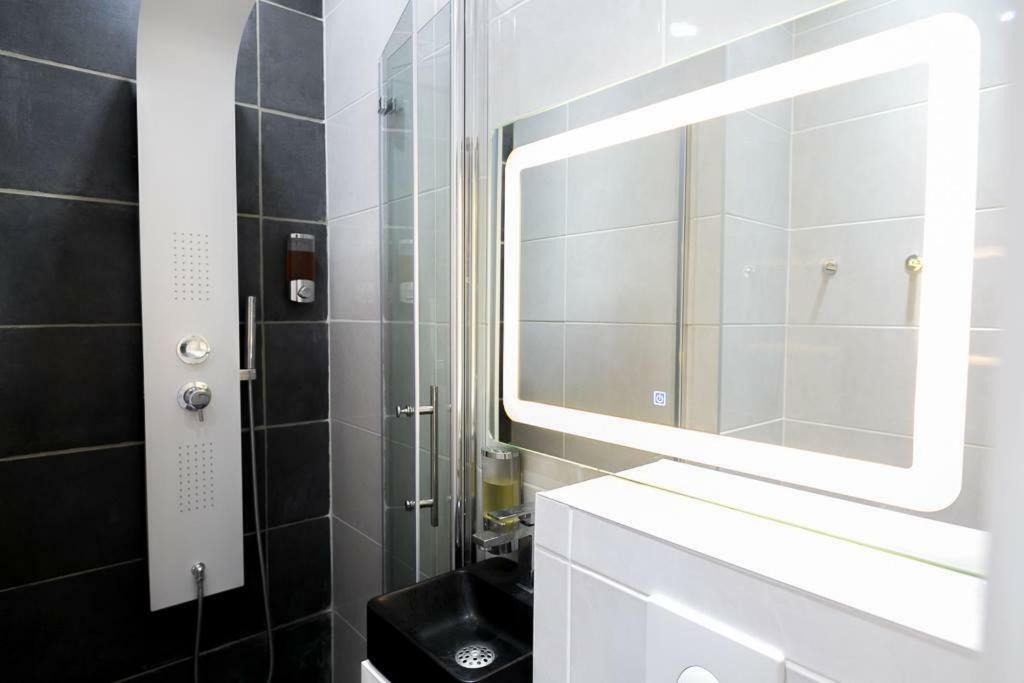 Studio Gare Metz Cote Cour Екстериор снимка